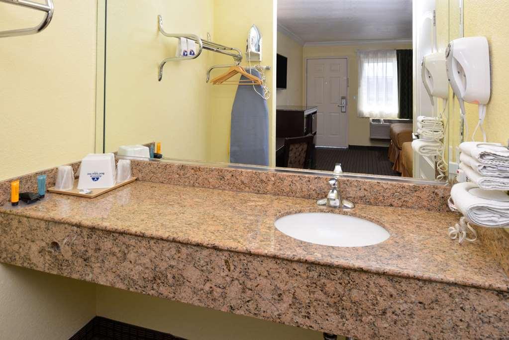 Americas Best Value Inn-Rialto Zimmer foto