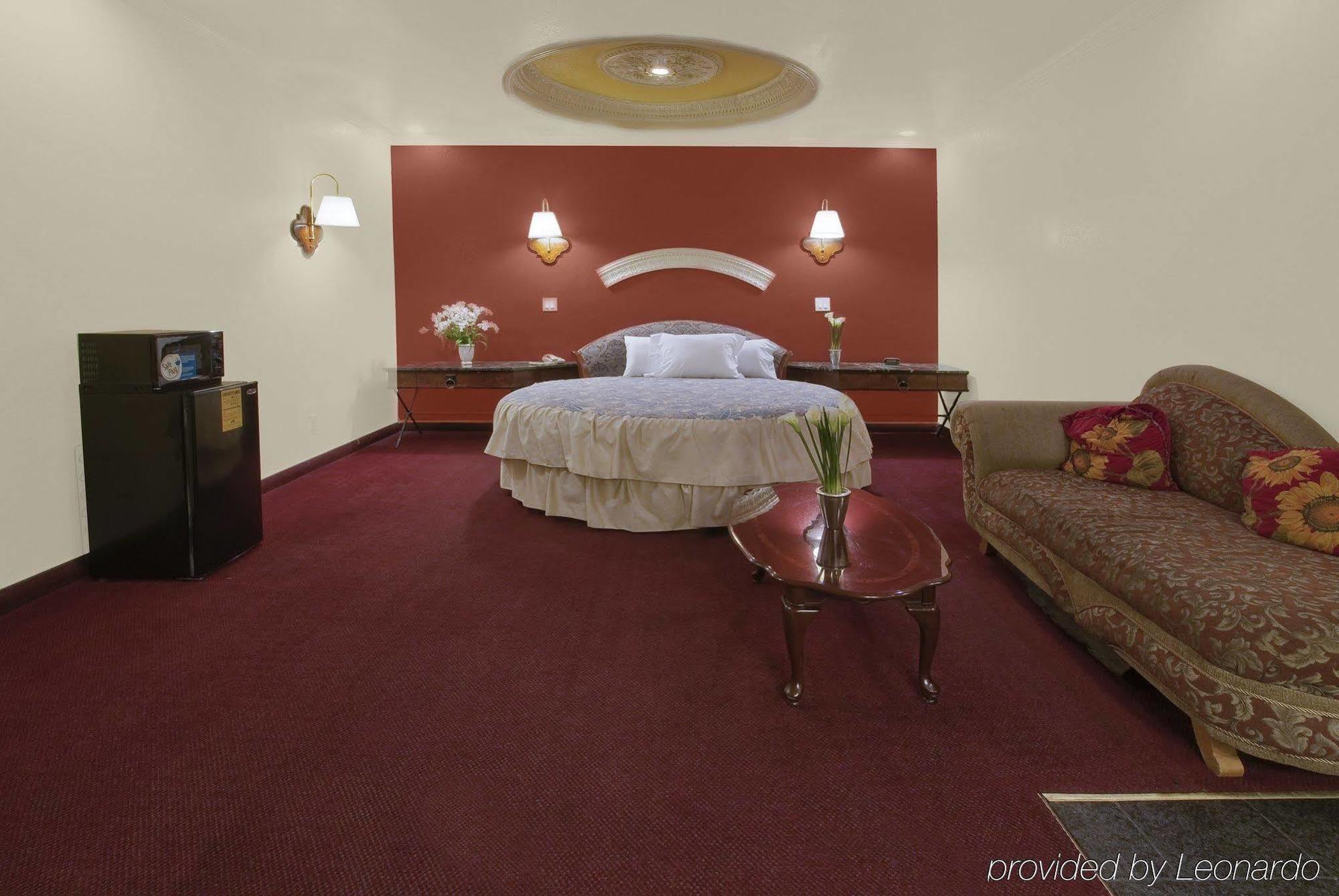 Americas Best Value Inn-Rialto Zimmer foto